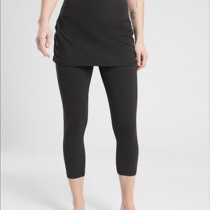 Athleta 2 in 1 skort Capri